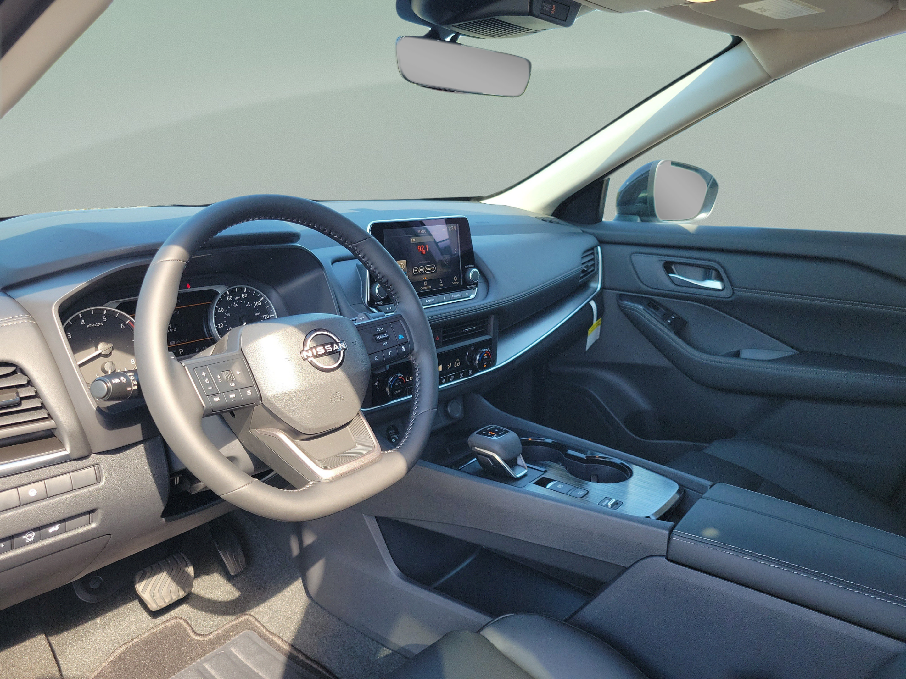 New 2026 Nissan Rogue Dark Armor FWD image 16