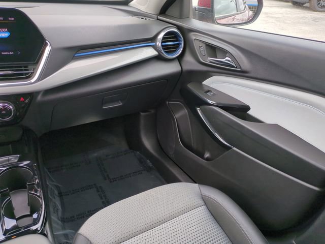 Certified 2025 Chevrolet Trax LT image 18