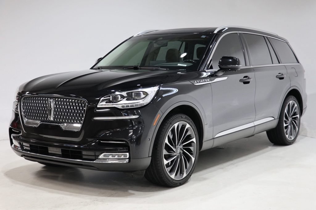 Used 2020 Lincoln Aviator Reserve w/ Equipment Group 202A AWD/4WD image 3