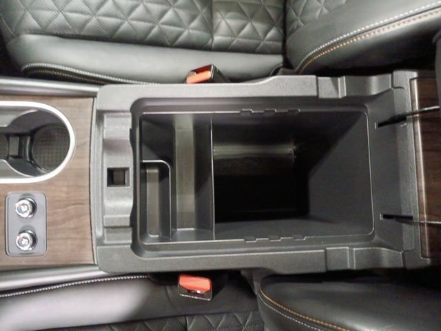 Certified 2023 Nissan Murano Platinum w/ Cargo Package image 16