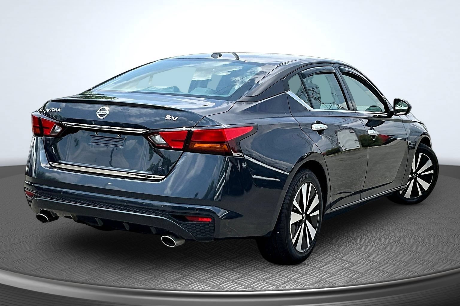 Used 2021 Nissan Altima 2.5 SV FWD image 6