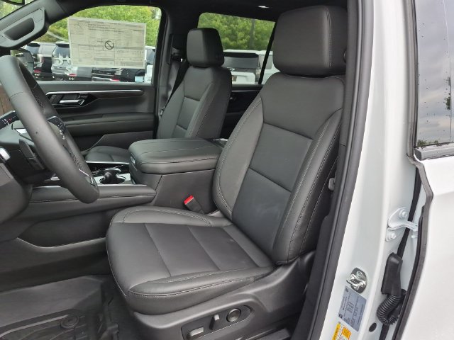 New 2026 Chevrolet Tahoe Z71 w/ Comfort Package AWD/4WD image 22