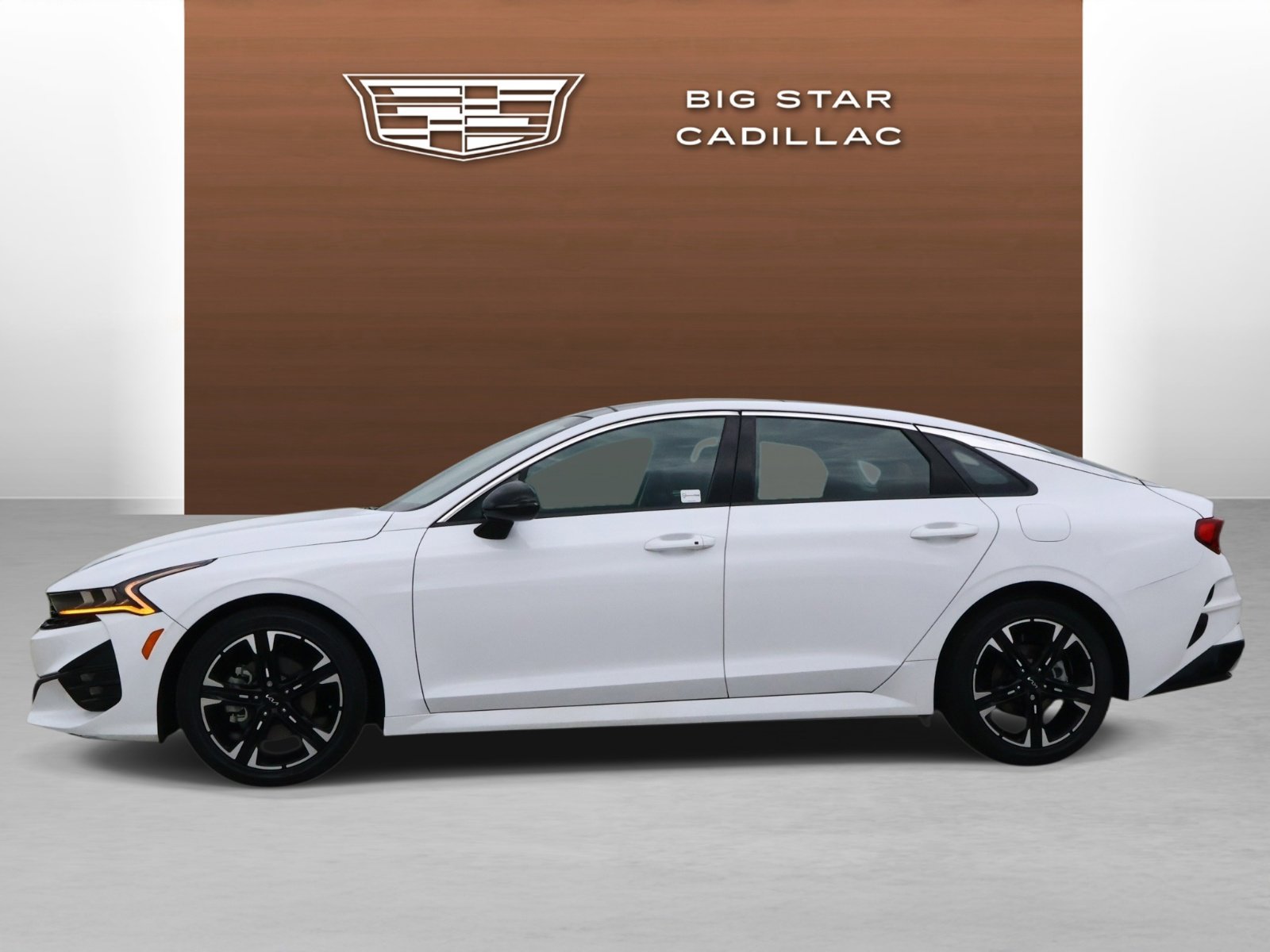 Used 2022 Kia K5 GT-Line w/ GT-Line FWD Premium Package image 2