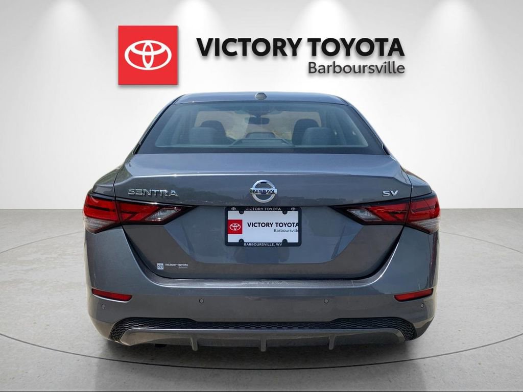 Used 2022 Nissan Sentra SV w/ Electronics Package FWD image 4