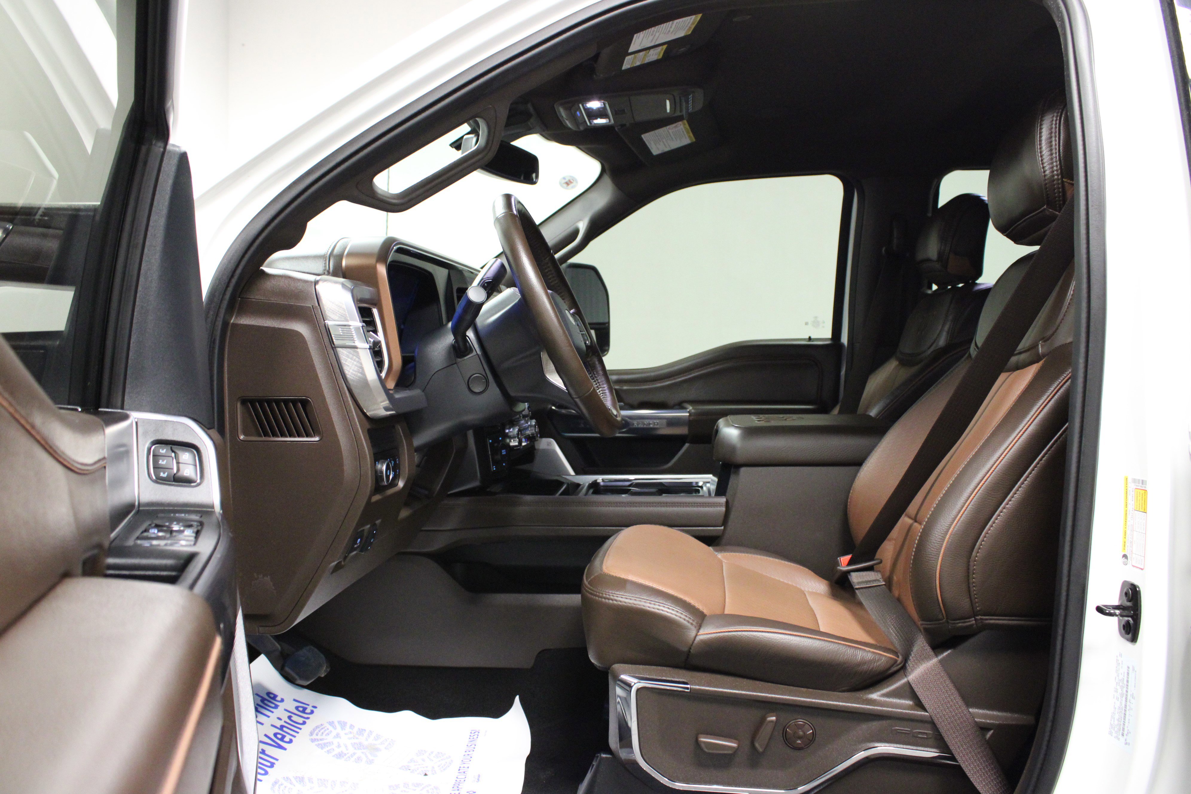 Used 2025 Ford F350 King Ranch image 12