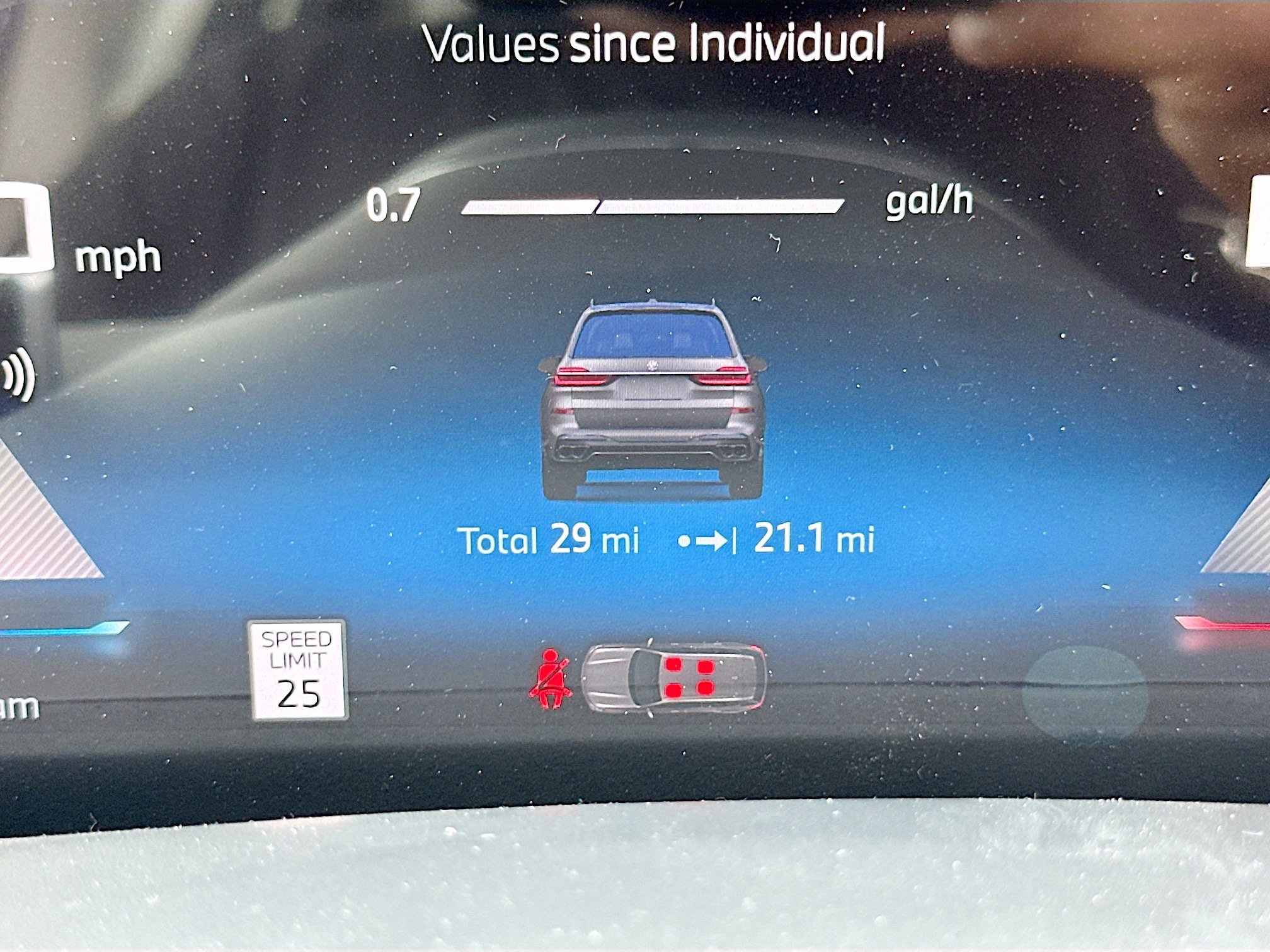 New 2026 BMW X7 M60i image 9