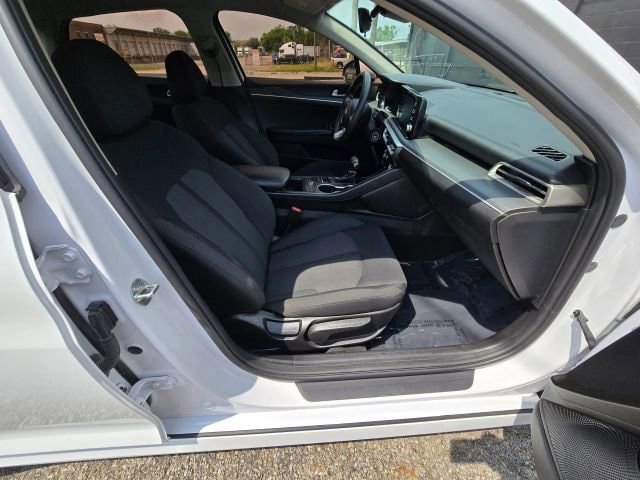 Used 2021 Kia K5 LX FWD image 15