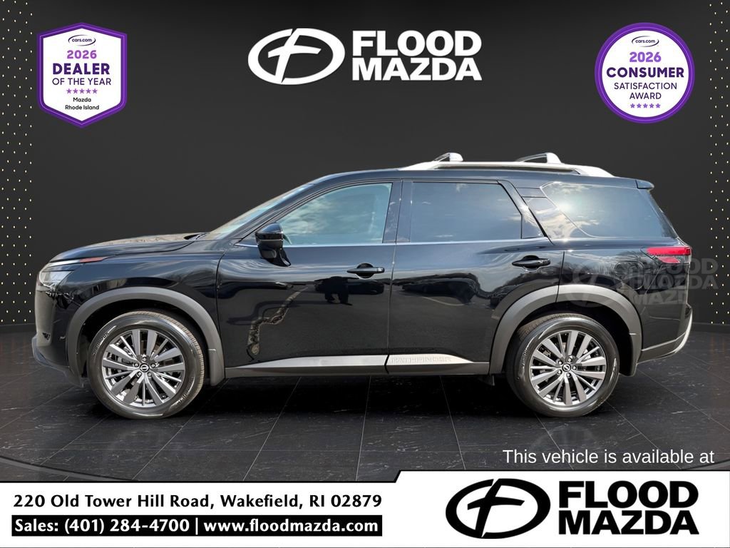 Used 2023 Nissan Pathfinder SL w/ SL Premium Package image 2