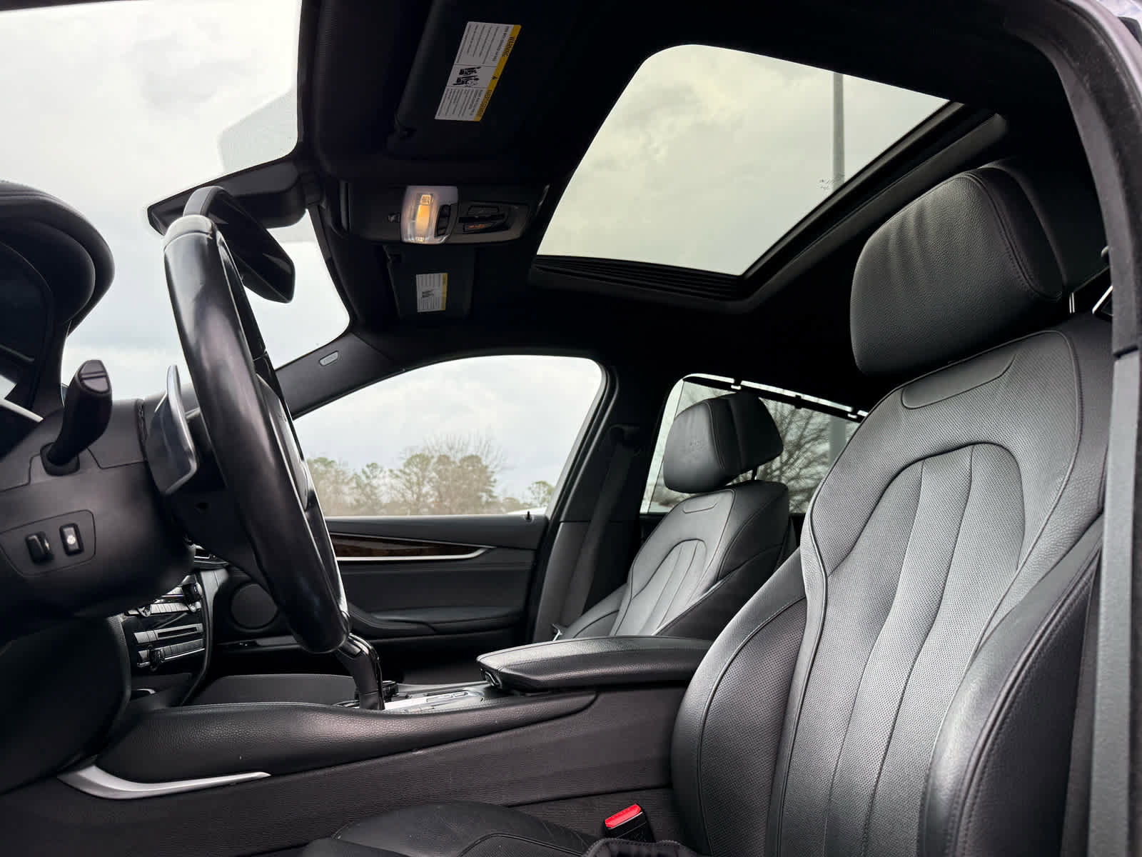 Used 2016 BMW X6 xDrive50i image 25