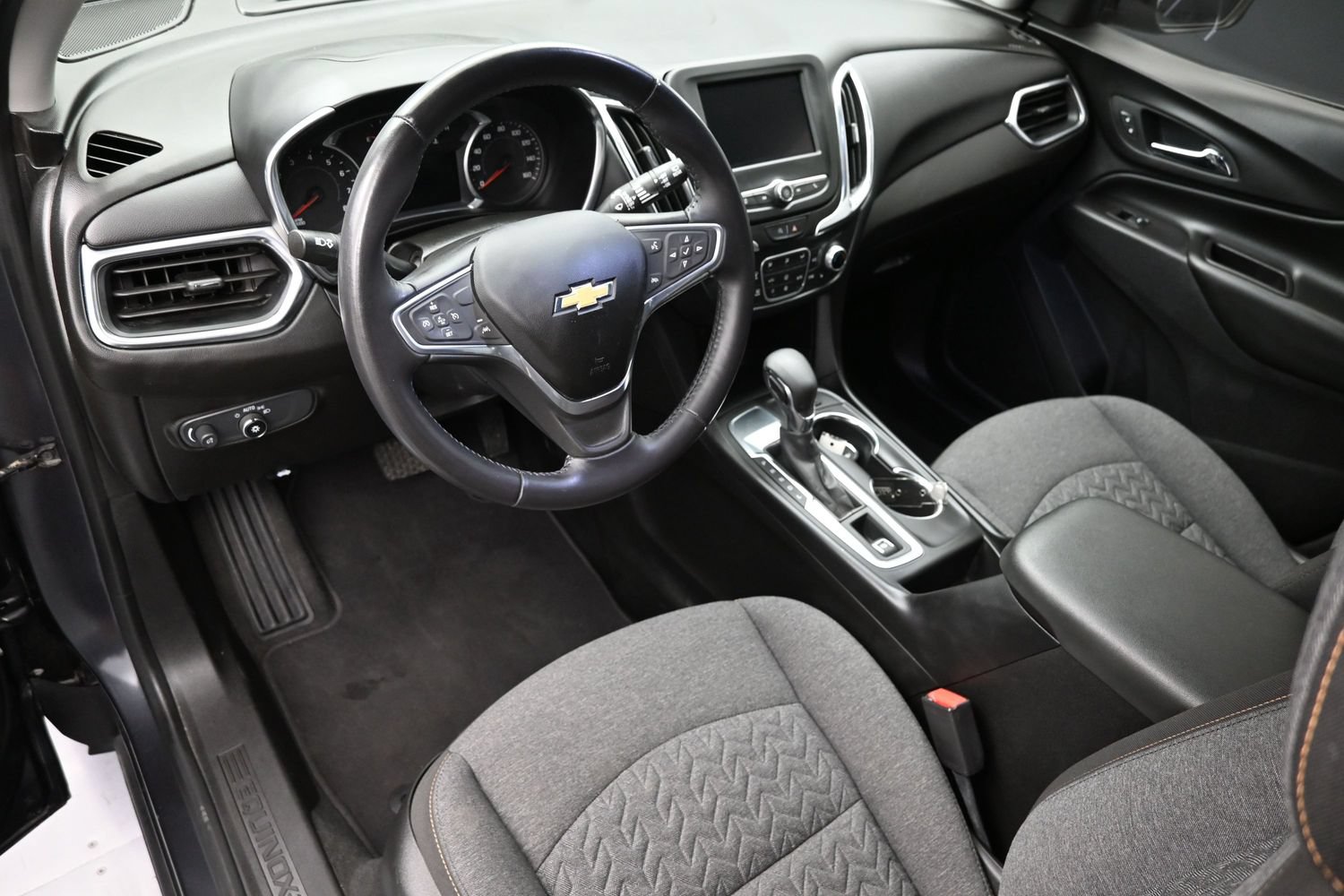 Used 2022 Chevrolet Equinox LT FWD image 22
