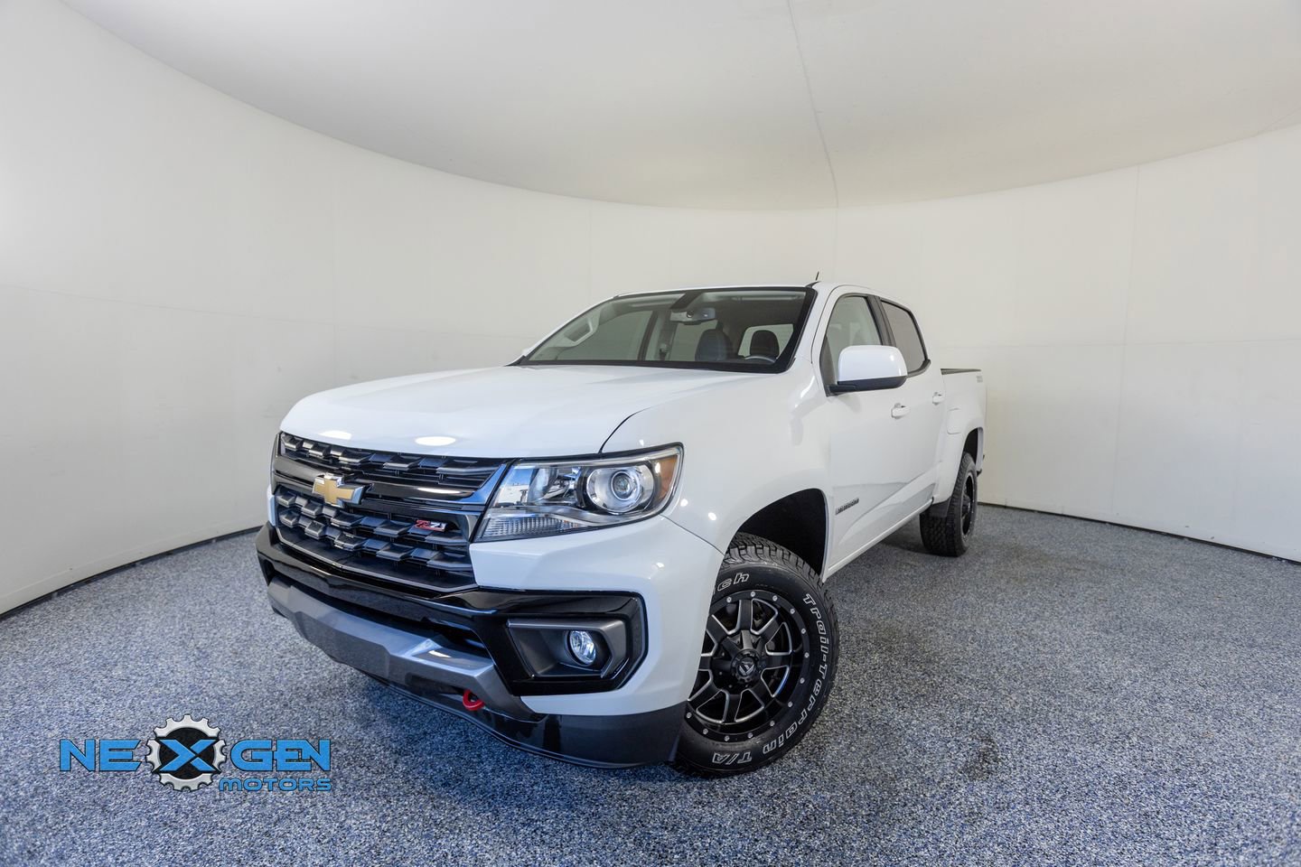 Used 2020 Chevrolet Colorado Z71 image 3