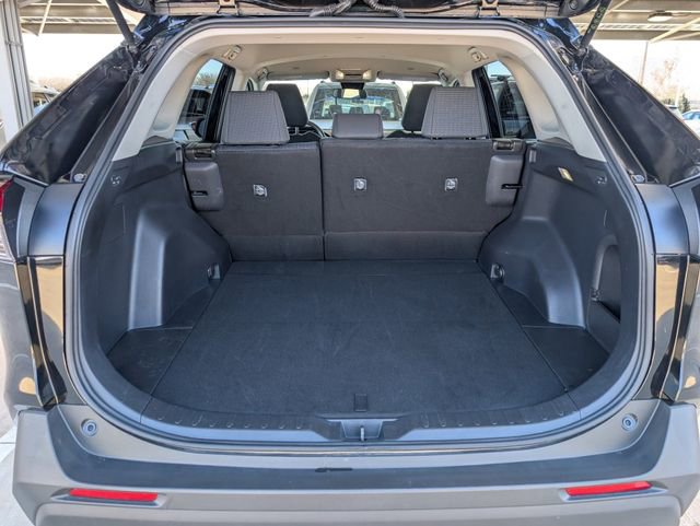 Used 2025 Toyota RAV4 LE image 28