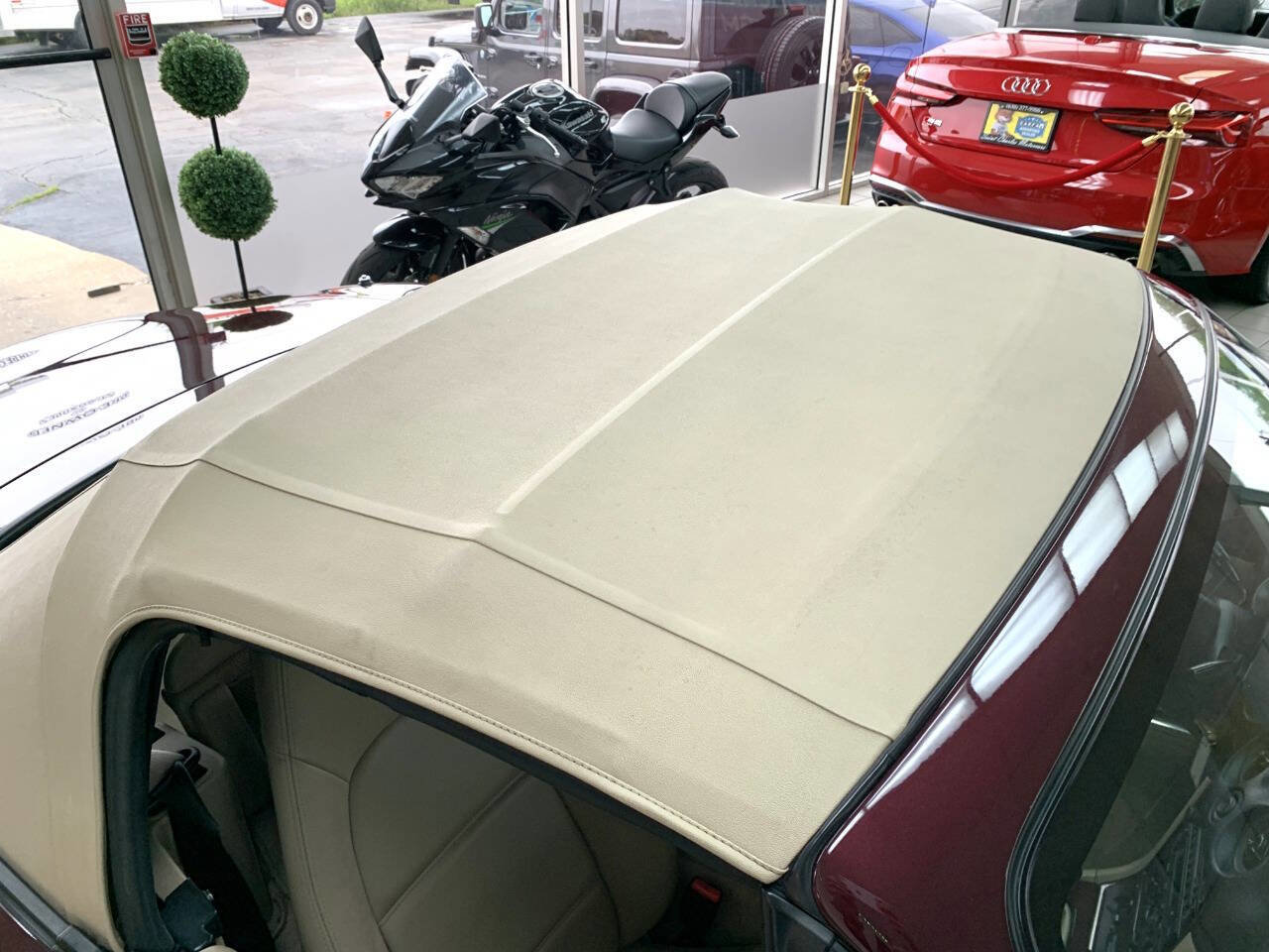 Used 2000 MAZDA MX-5 Miata image 8