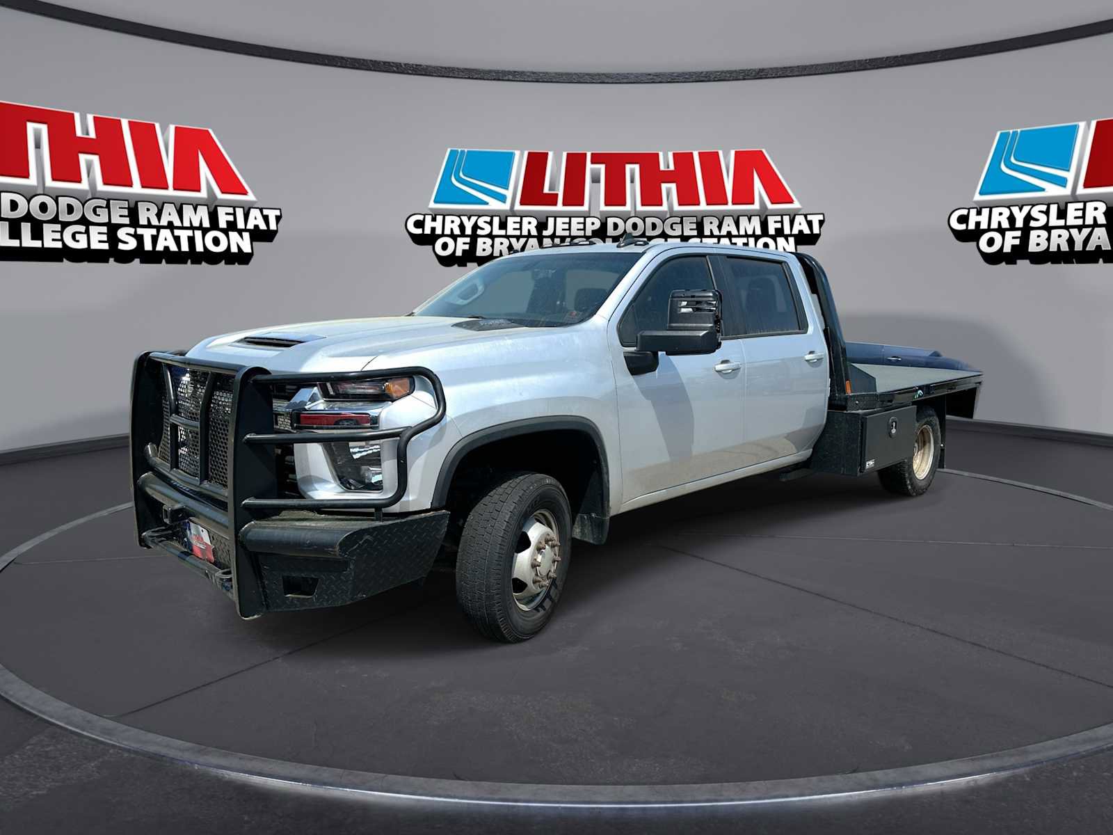 Used 2022 Chevrolet Silverado 3500 LT w/ Convenience Package image 1