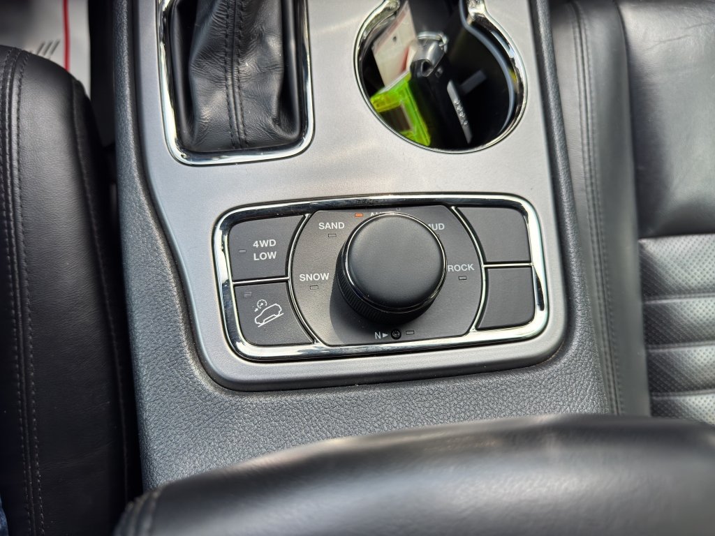 Used 2020 Jeep Grand Cherokee Limited X AWD/4WD image 32