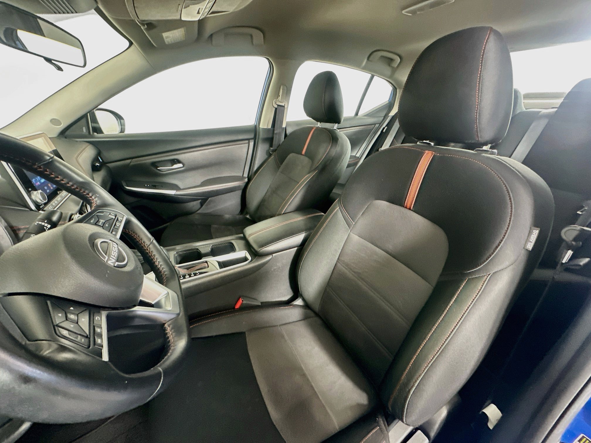 Used 2025 Nissan Sentra SR FWD image 13