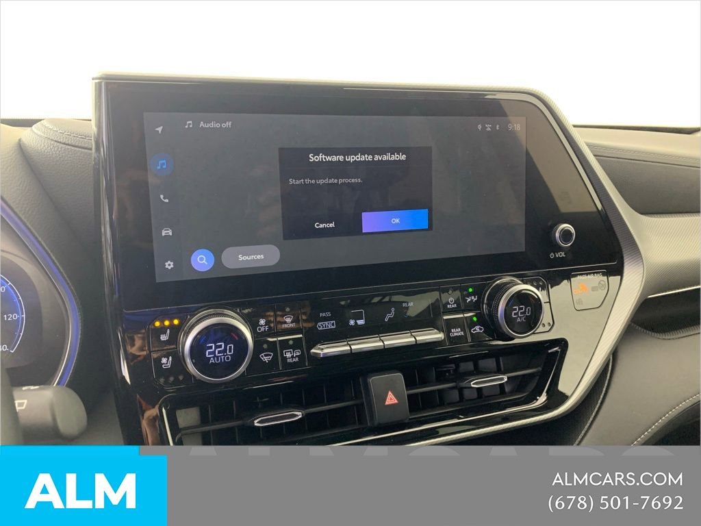 Used 2023 Toyota Highlander Platinum AWD/4WD image 28
