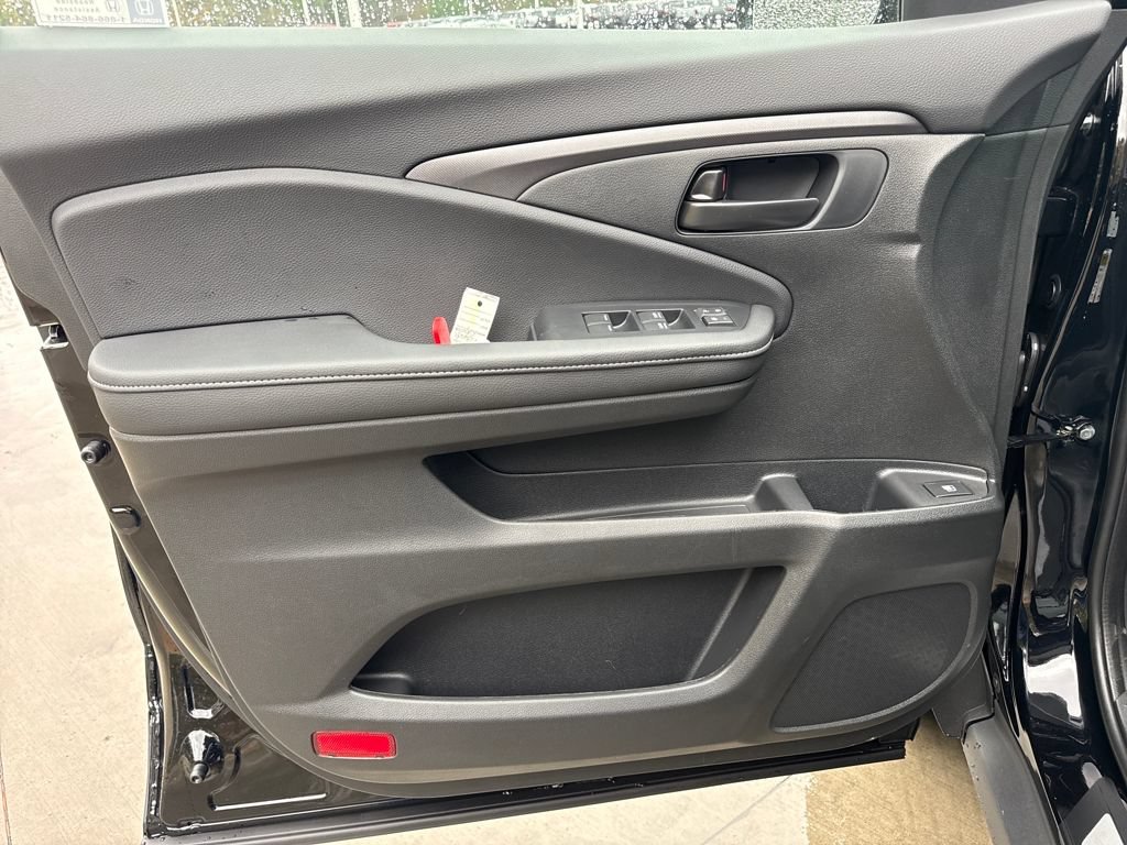 Used 2026 Honda Ridgeline Sport image 14