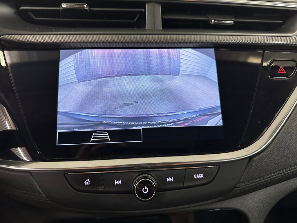 Used 2023 Buick Encore GX Essence w/ Experience Buick Package image 13