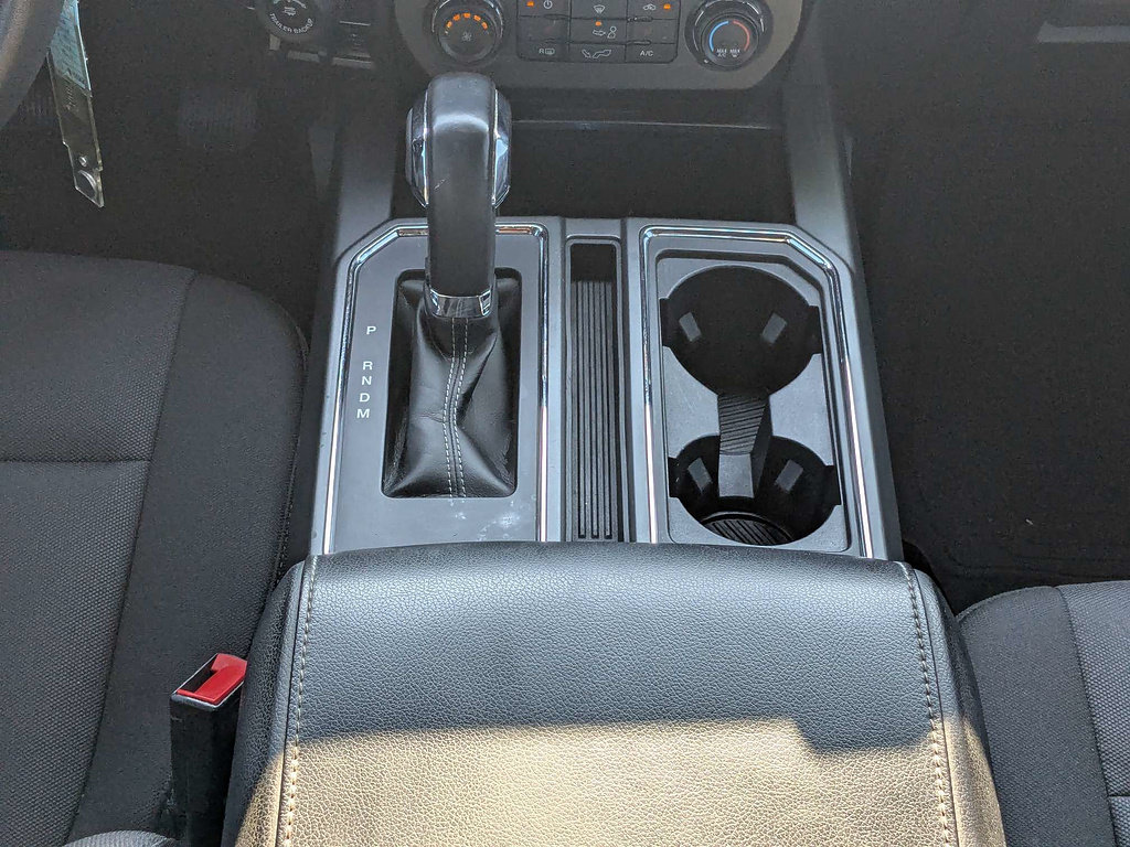 Used 2020 Ford F150 XLT w/ Equipment Group 302A Luxury AWD/4WD image 19