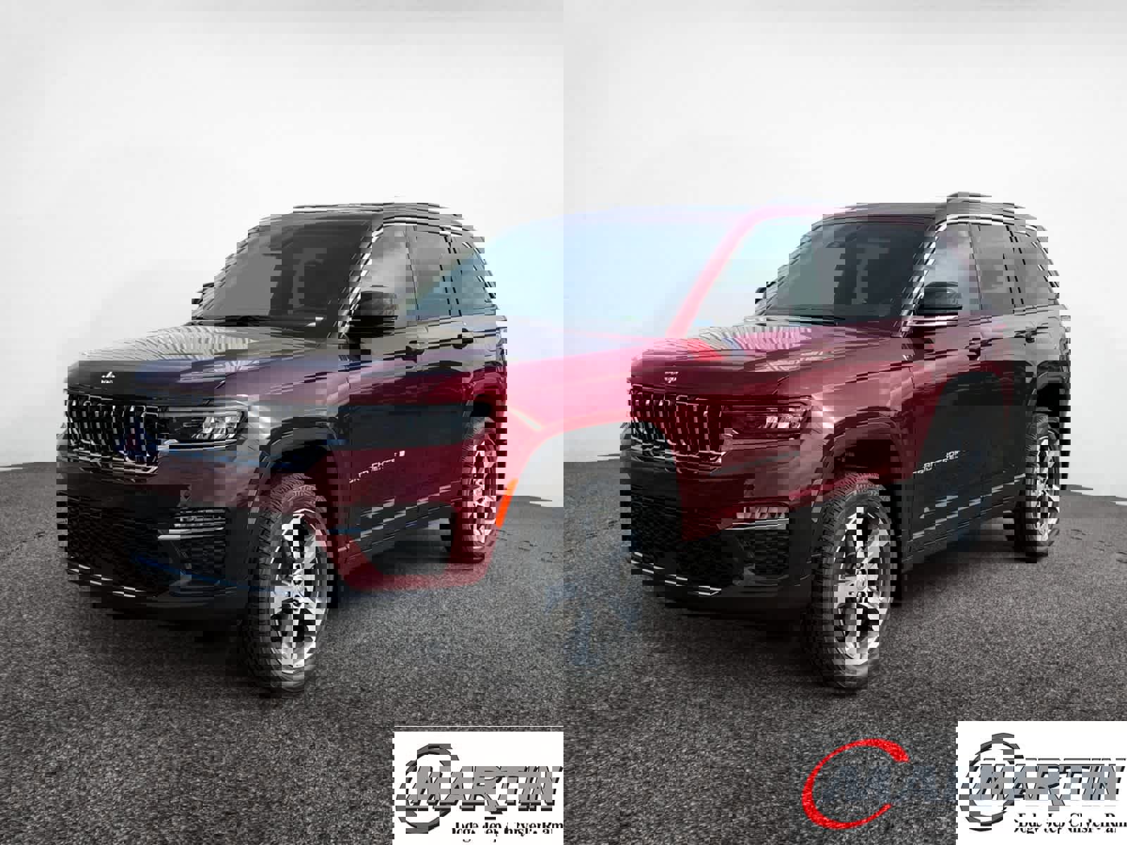 New 2025 Jeep Grand Cherokee Limited w/ MOPAR Finishing Package