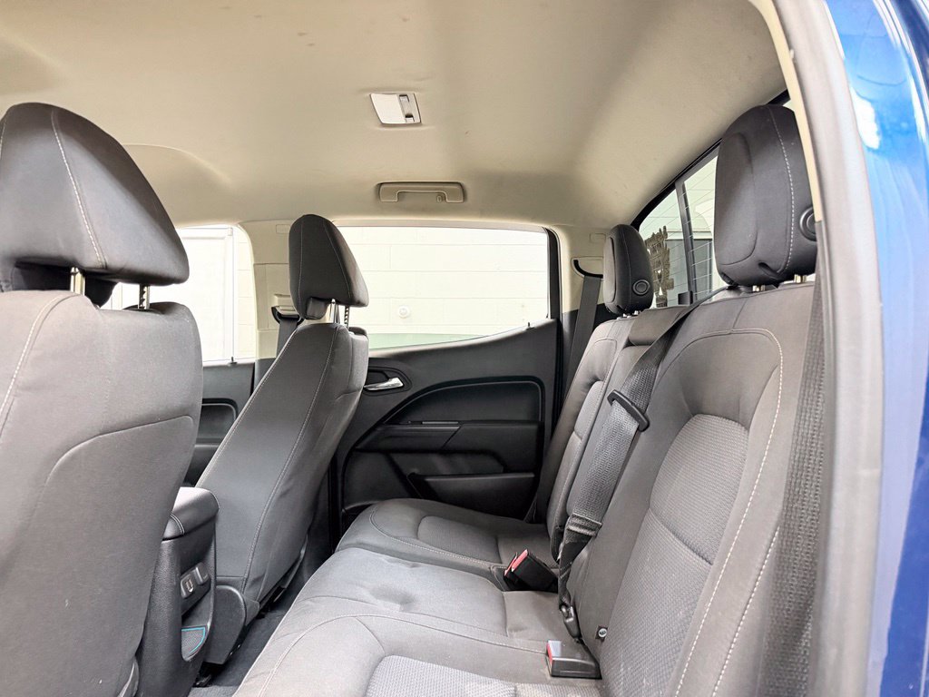 Used 2020 Chevrolet Colorado LT w/ LT Convenience Package AWD/4WD image 21