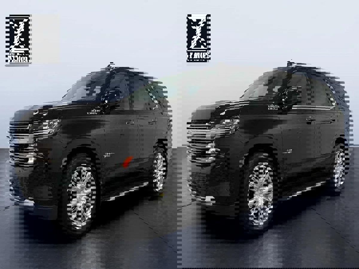 Used 2023 Chevrolet Tahoe High Country image 3