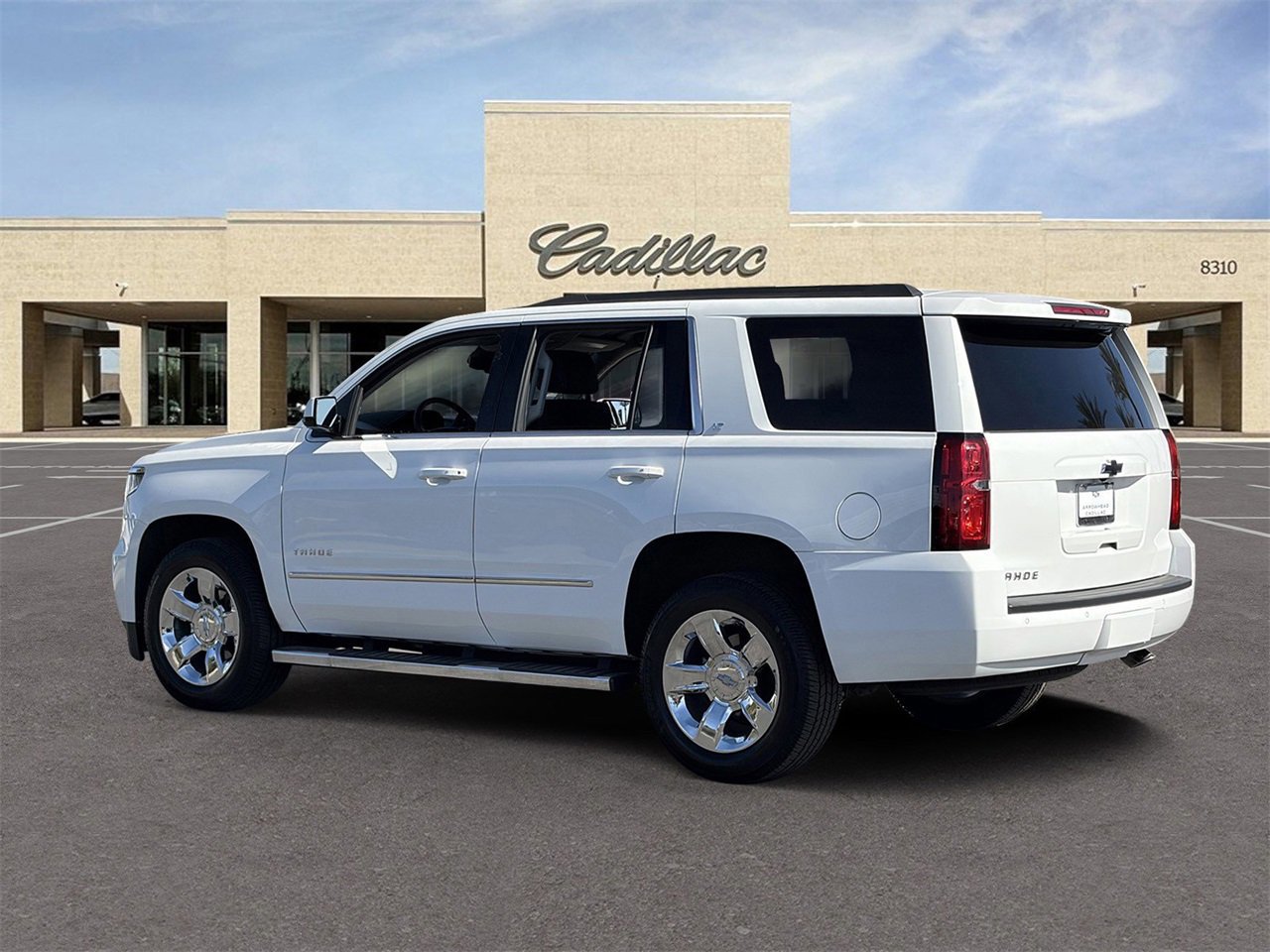 Used 2018 Chevrolet Tahoe LT w/ LT Signature Package image 7