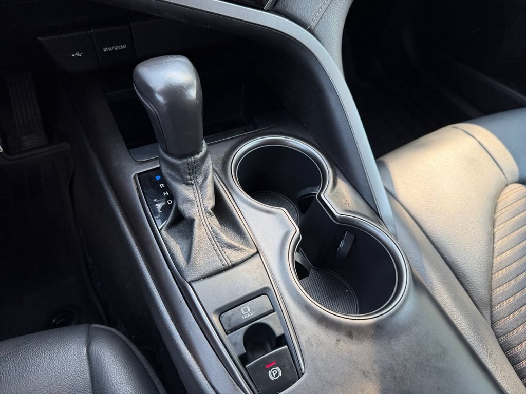 Used 2021 Toyota Camry SE AWD/4WD image 26