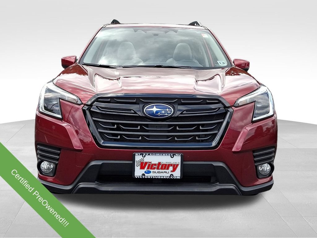 Used 2023 Subaru Forester Premium AWD/4WD image 2