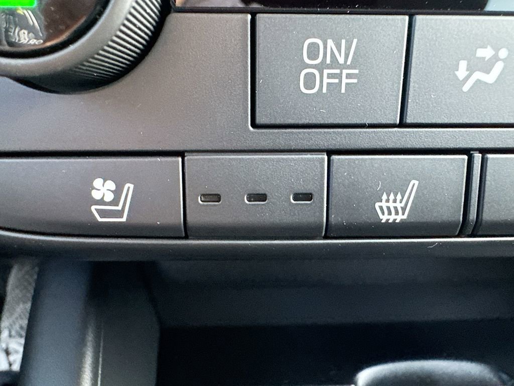 New 2026 Subaru Outback Touring XT image 19