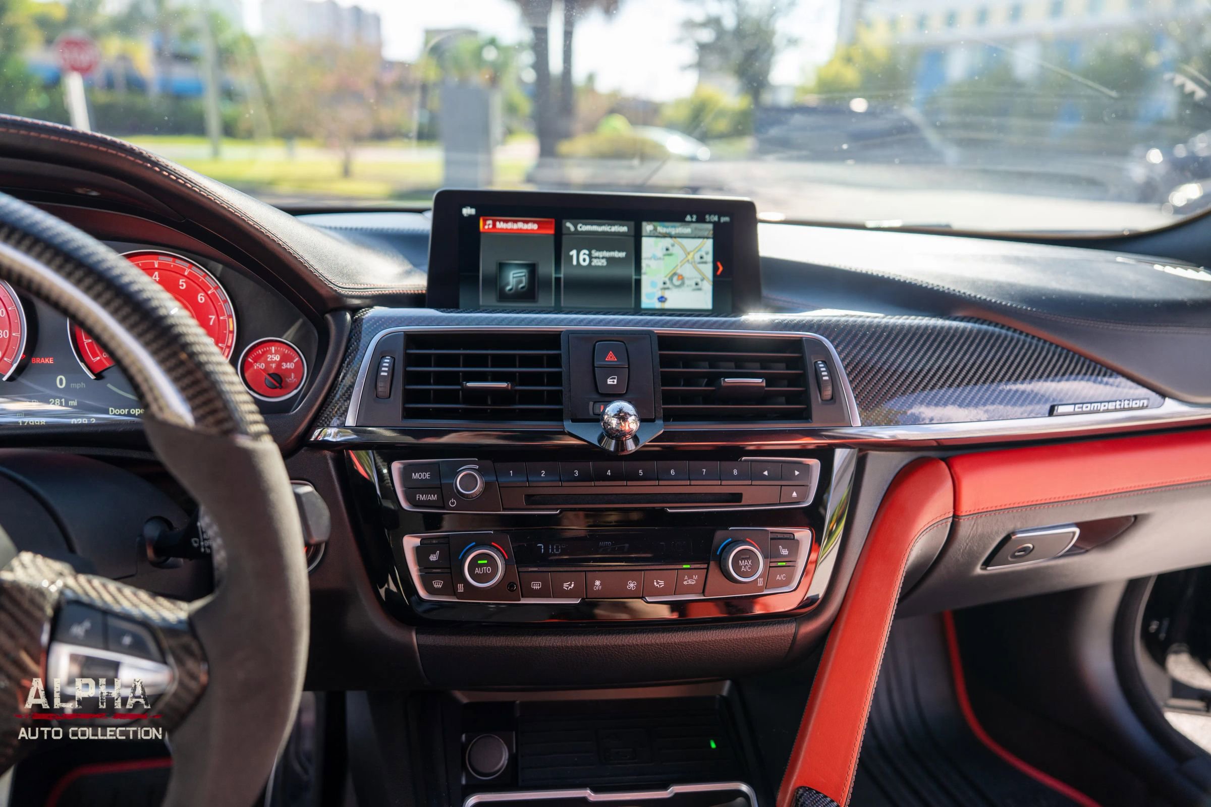 Used 2020 BMW M4 Coupe w/ Competition Package image 27