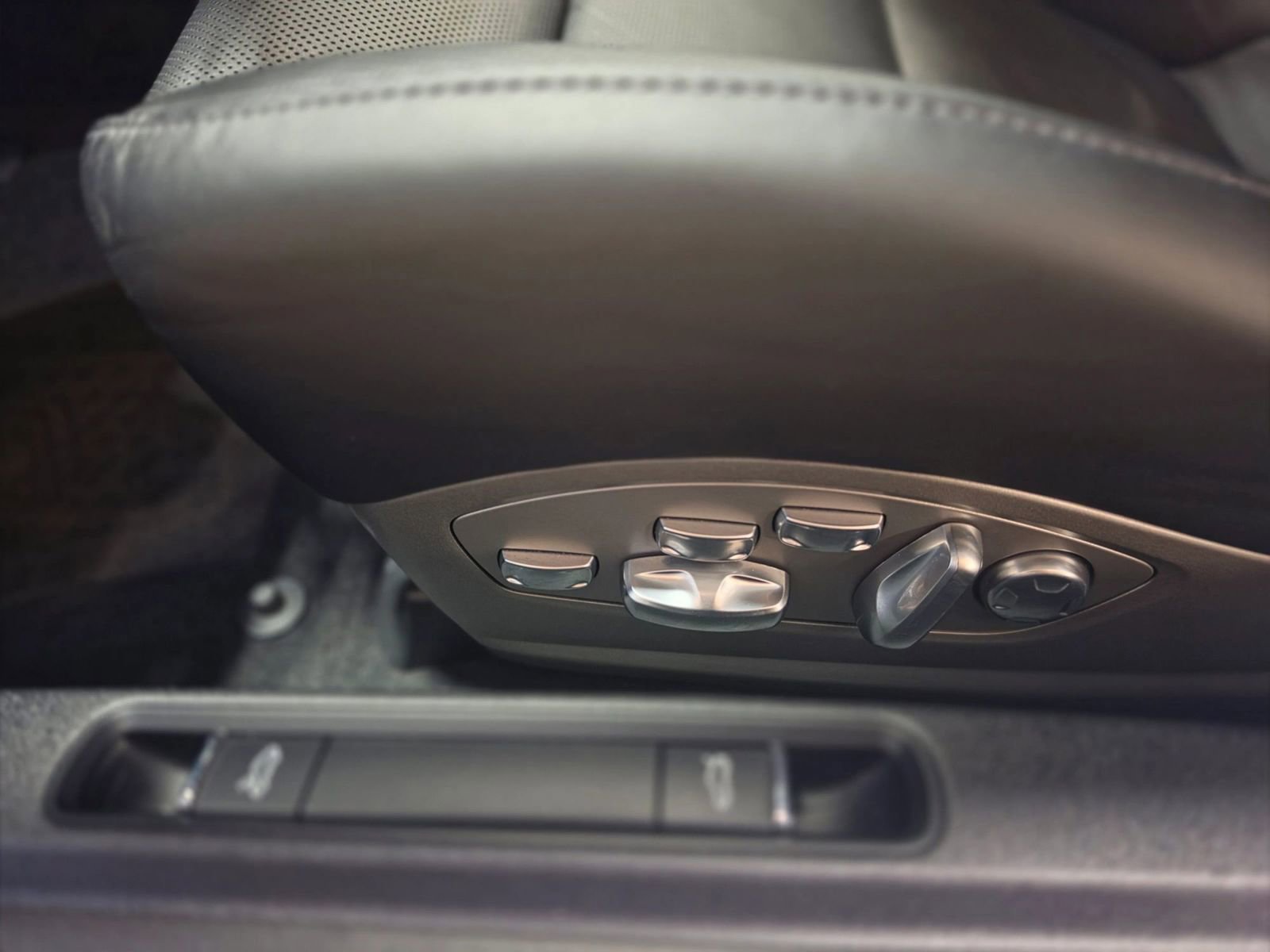 Used 2019 Porsche 911 Carrera 4 GTS image 77