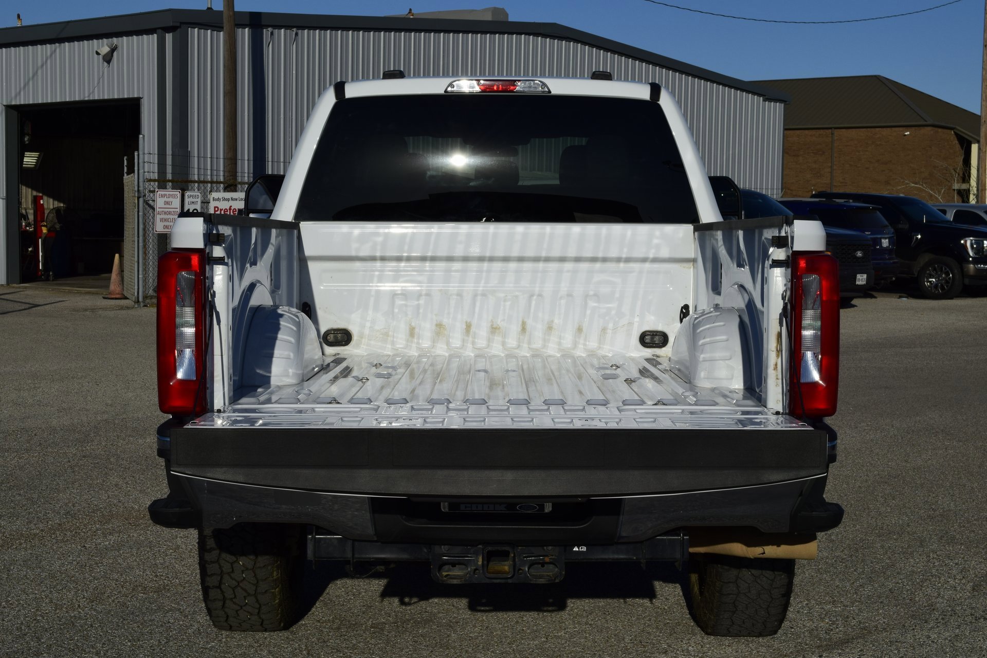 Used 2025 Ford F250 XLT w/ FX4 Off-Road Package image 36