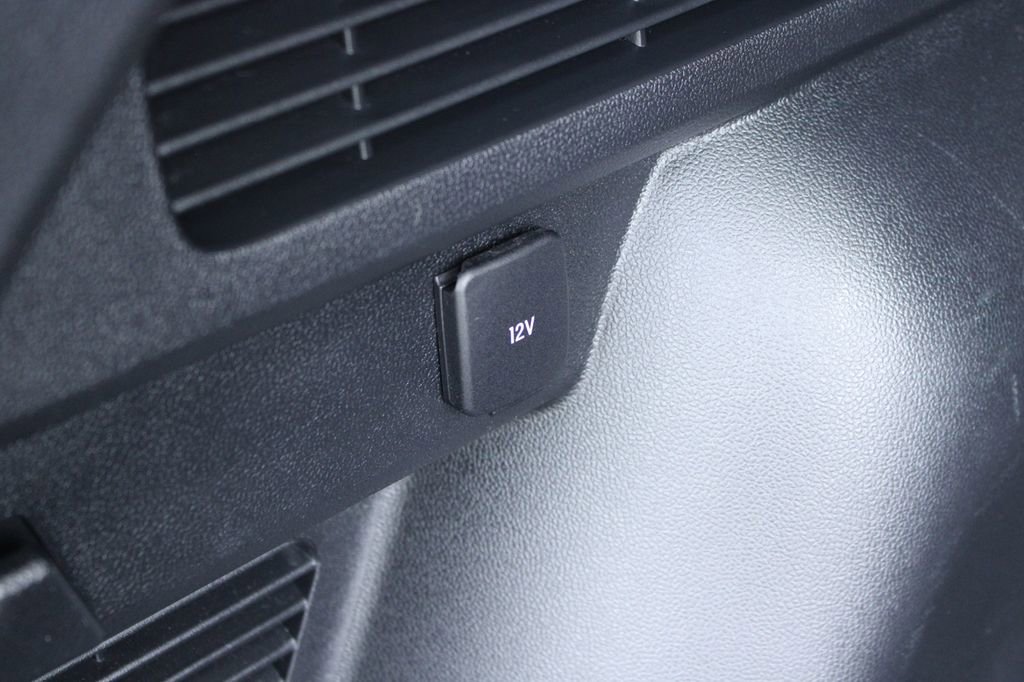 Used 2022 Ford Escape SEL image 11