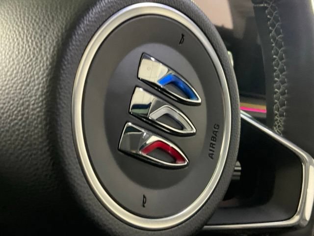 Used 2024 Buick Envision Avenir AWD/4WD image 45