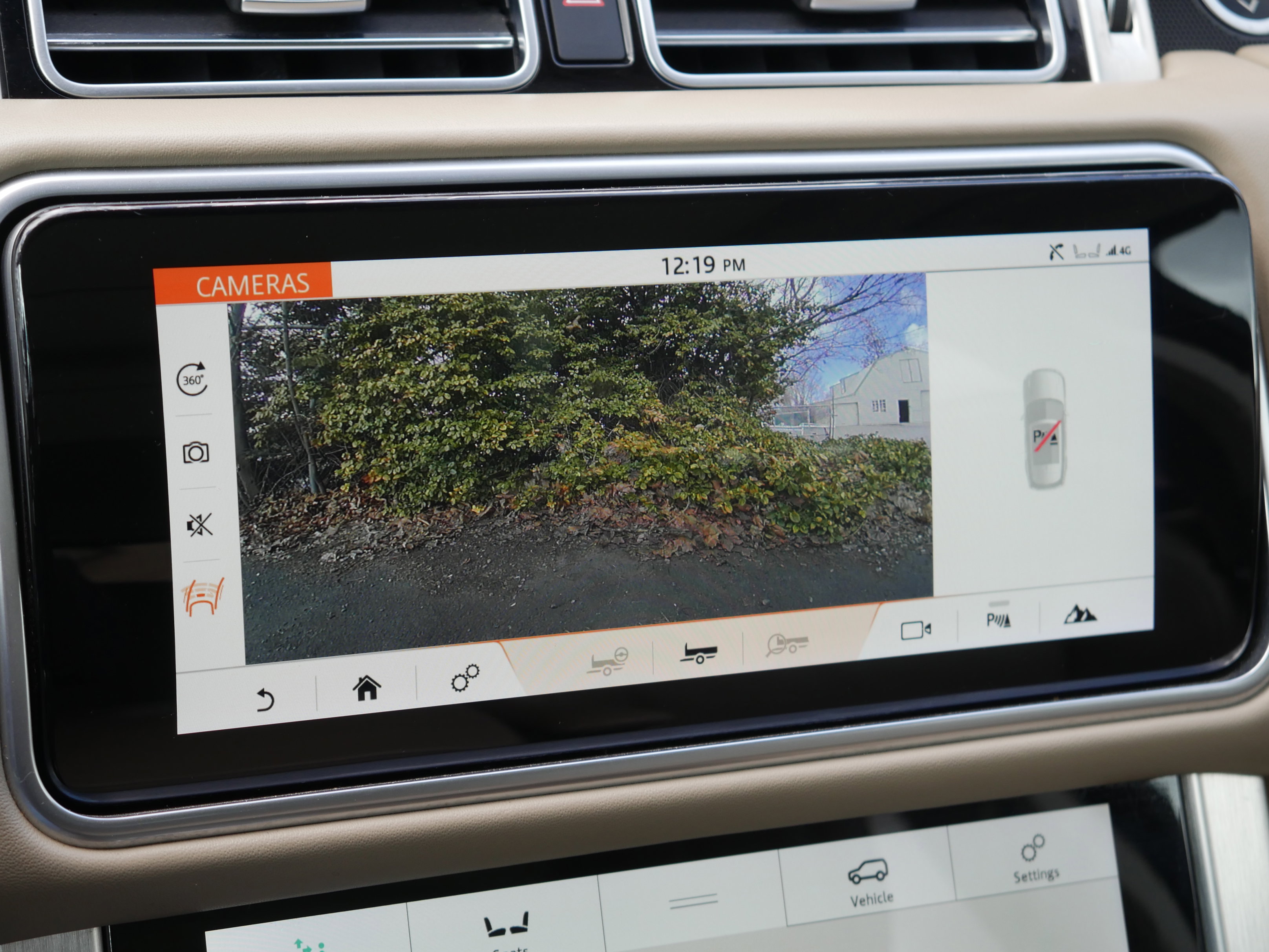 Used 2019 Land Rover Range Rover Supercharged image 14