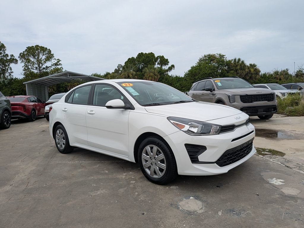 Certified 2022 Kia Rio LX FWD image 2