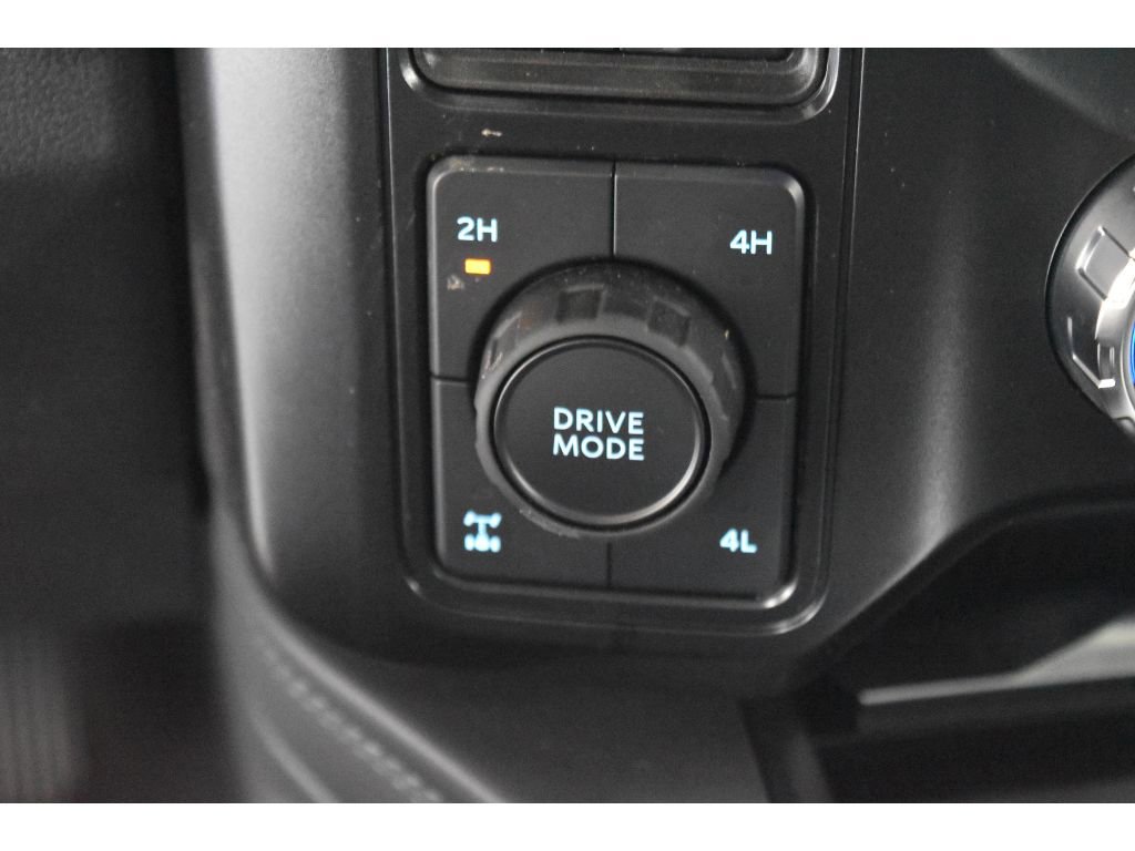 New 2025 Ford F350 Platinum w/ FX4 Off-Road Package image 26