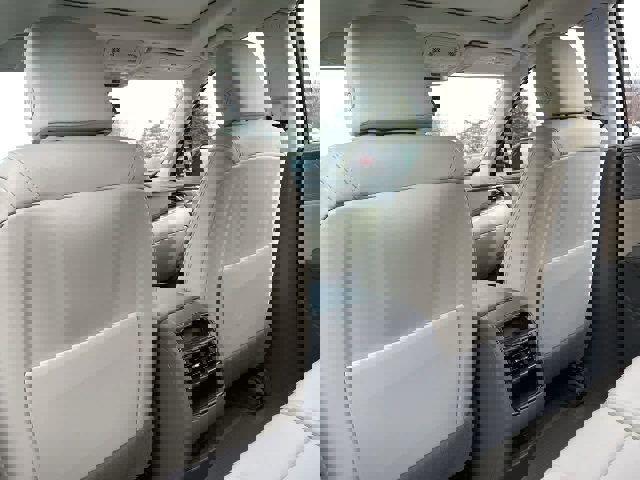 Certified 2025 Cadillac XT5 Premium Luxury w/ LPO, Floor Liner Package image 20