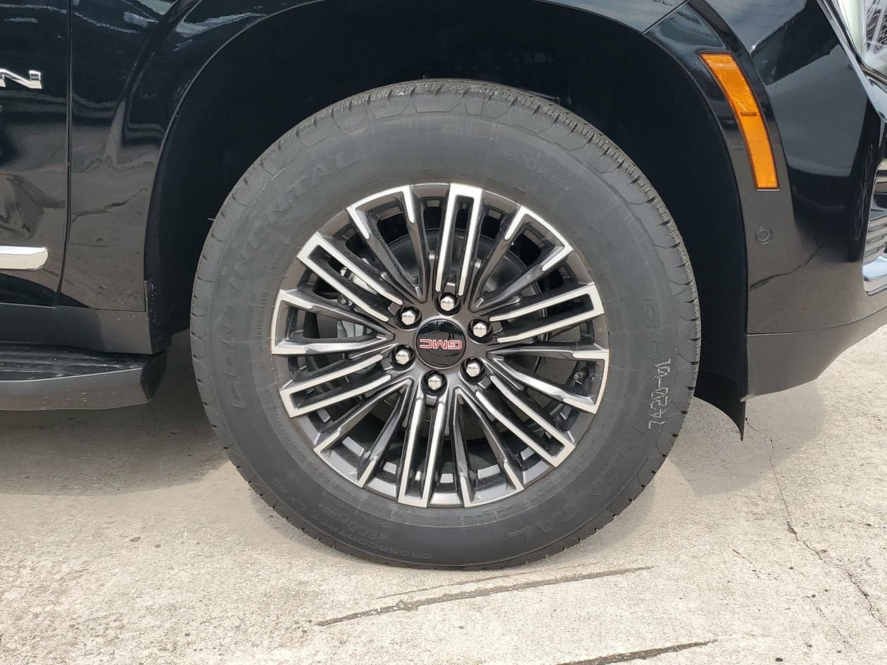 New 2026 GMC Yukon XL Elevation w/ Elevation Premium Package AWD/4WD image 6