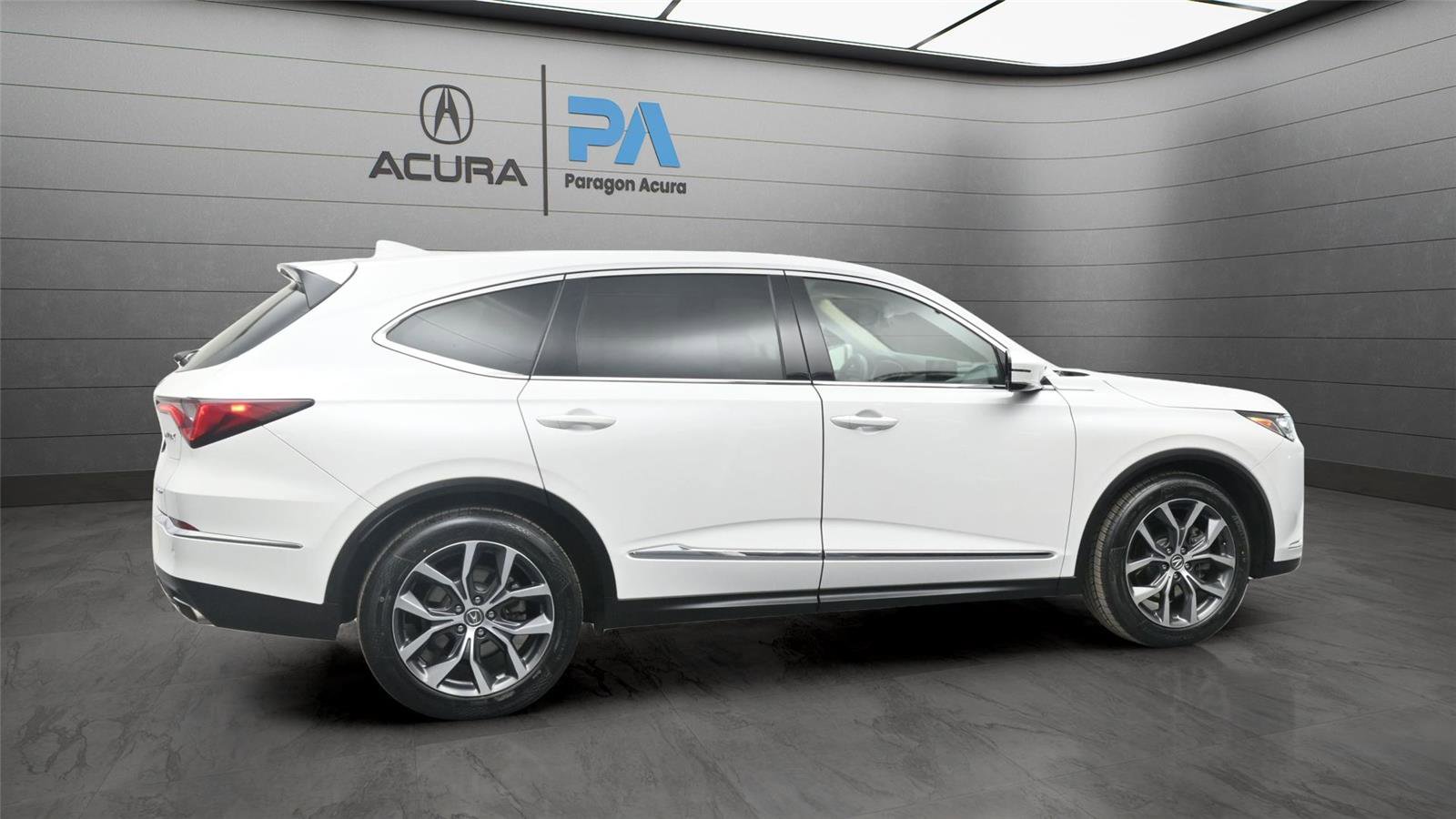 Certified 2024 Acura MDX SH-AWD w/ Technology Package image 29
