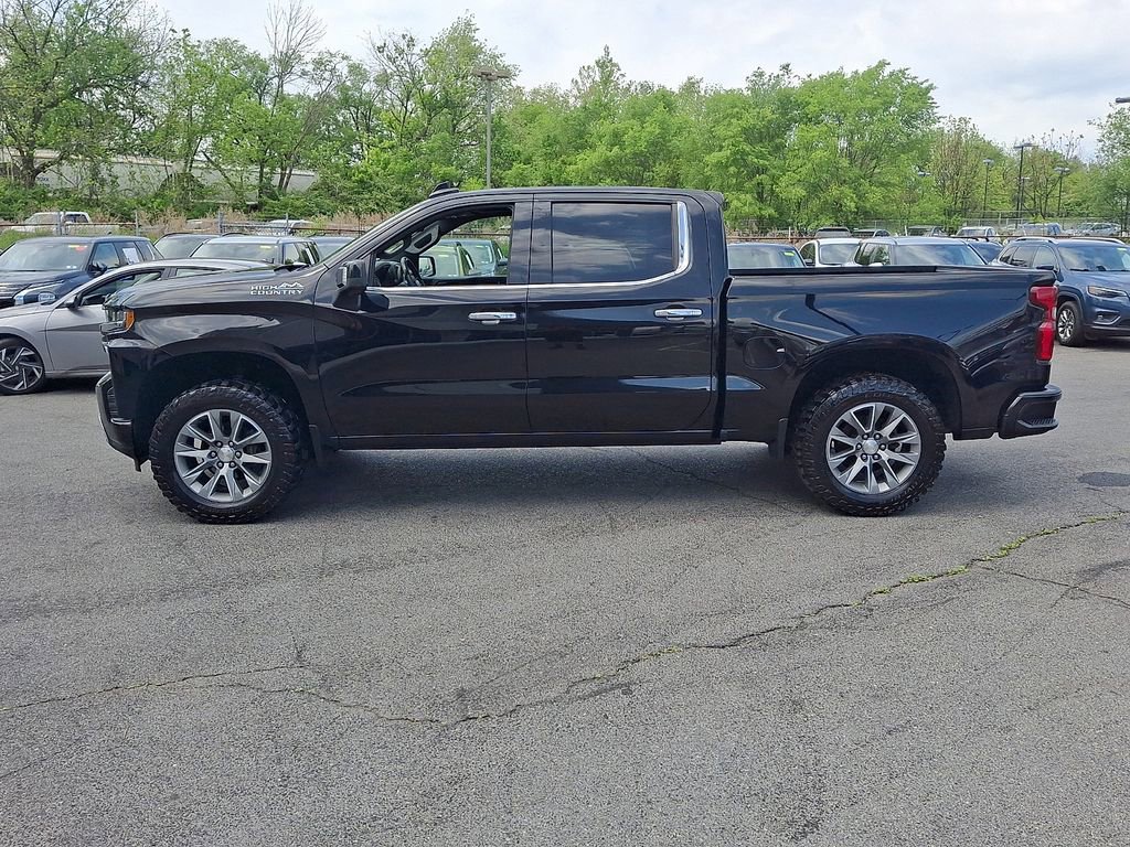 Used 2019 Chevrolet Silverado 1500 High Country w/ Z71 Off-Road Package AWD/4WD image 9