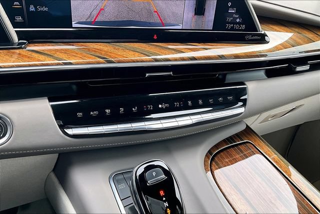 Used 2023 Cadillac Escalade Premium Luxury Platinum w/ LPO, Radiant Package AWD/4WD image 31
