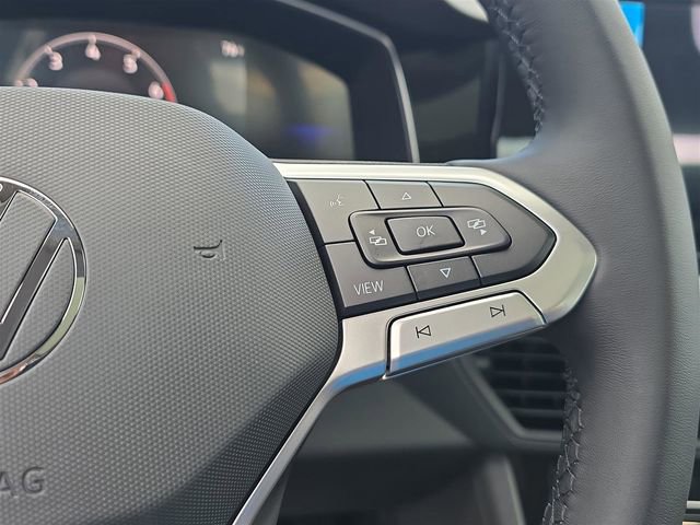 New 2025 Volkswagen Jetta SE image 9