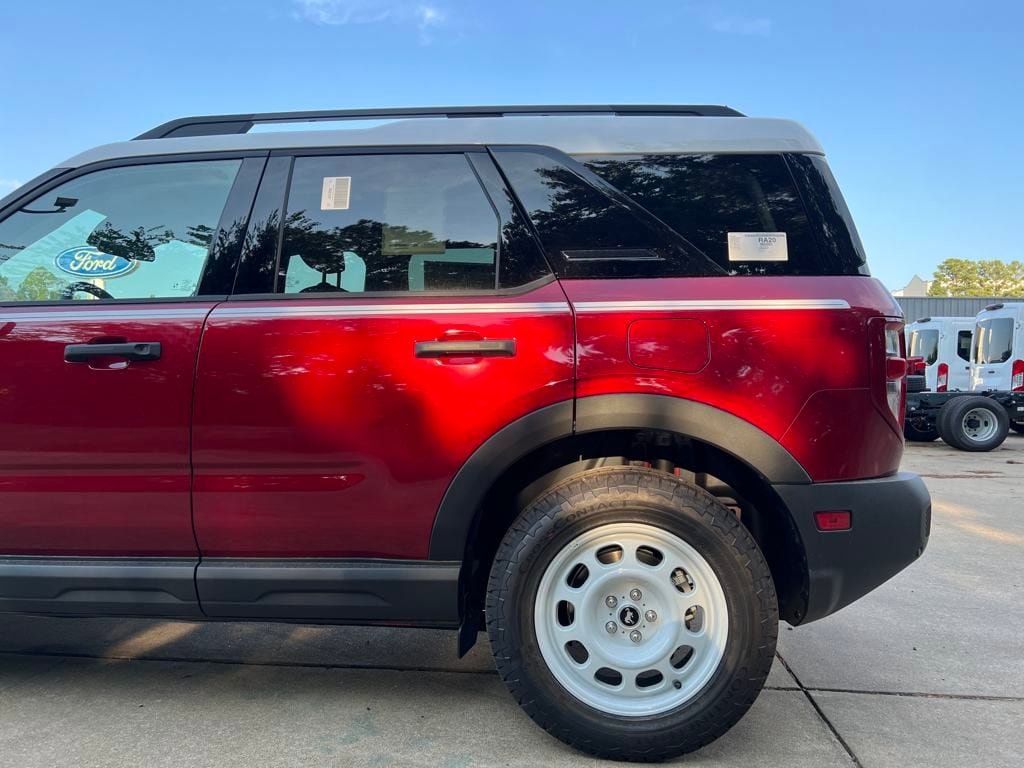 New 2025 Ford Bronco Sport Heritage w/ Convenience Package AWD/4WD image 30