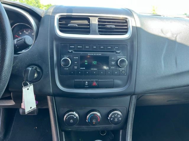 Used 2013 Dodge Avenger SE FWD image 15