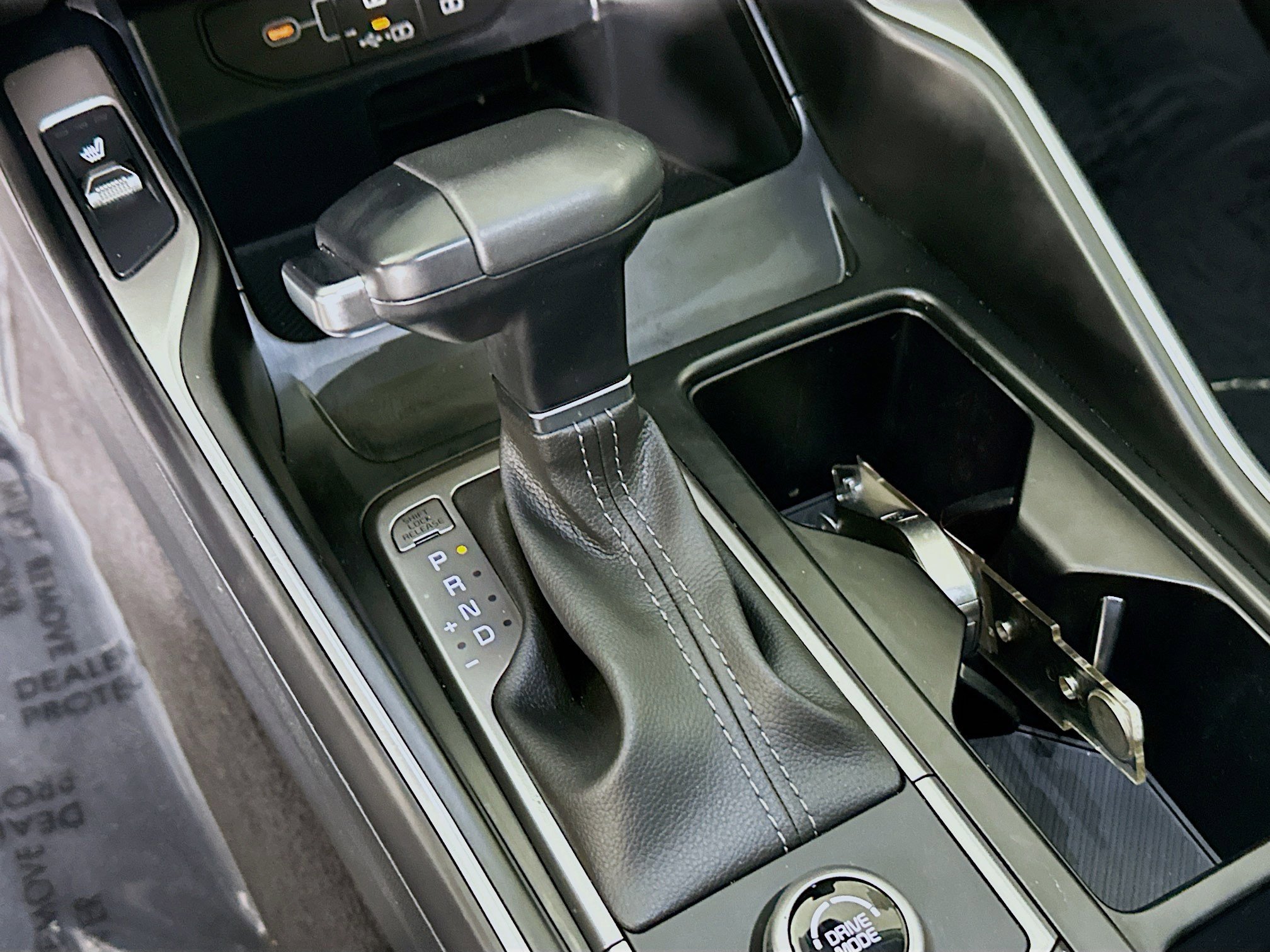 Used 2025 Kia Sorento S w/ Panoramic Sunroof Package image 21