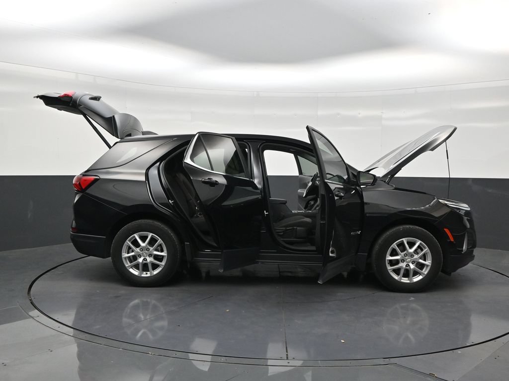 Used 2024 Chevrolet Equinox LT FWD image 28