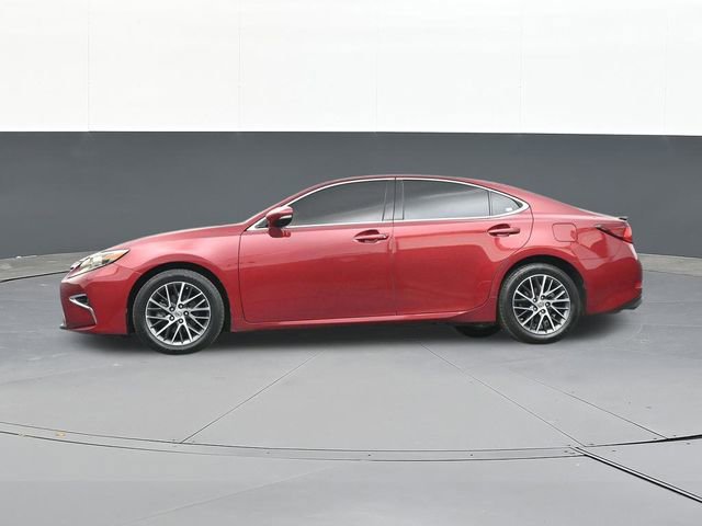 Used 2017 Lexus ES 350 w/ Luxury Package image 56